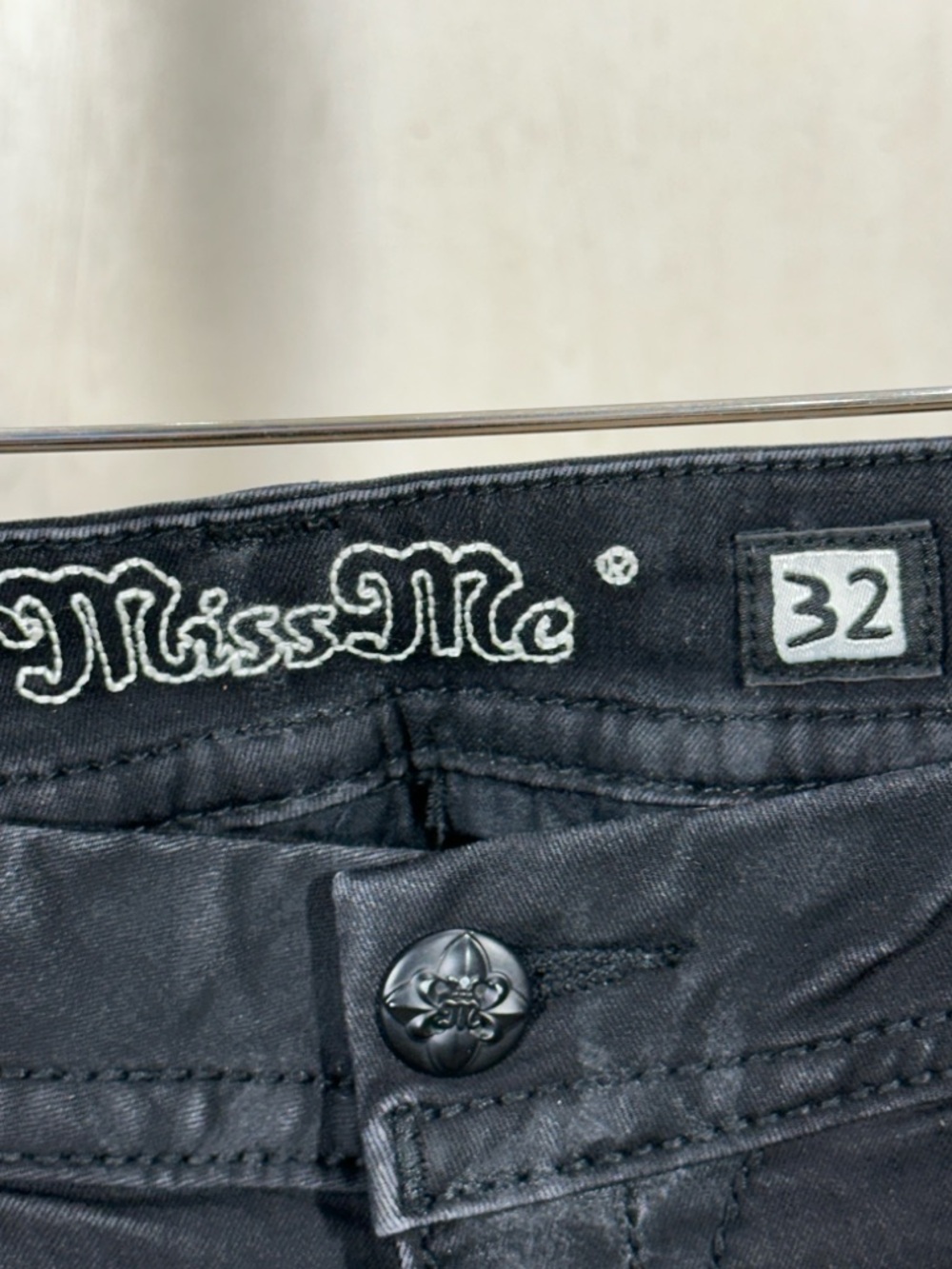 Miss Me Easy Skinny Jeans 32 Black Sequined Y2K Grunge McBling - Picture 4 of 9